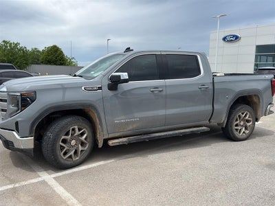 2024 GMC Sierra 1500 SLE
