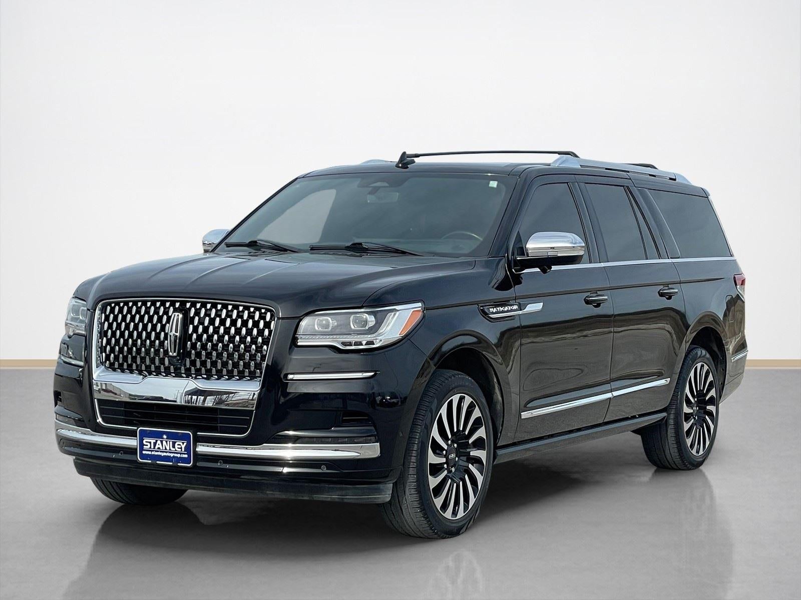 2023 Lincoln Navigator L Black Label