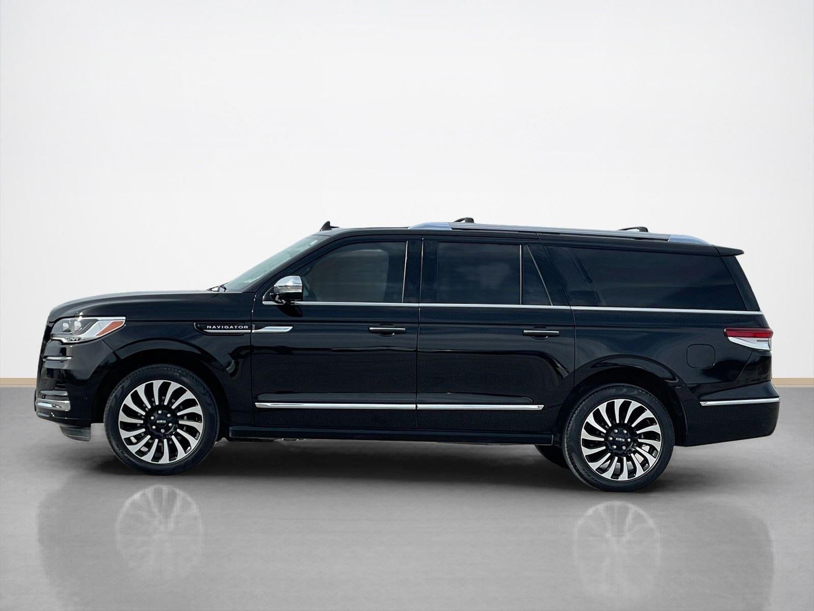 2023 Lincoln Navigator L Black Label