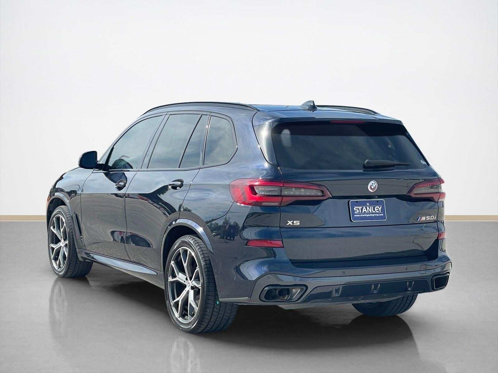 2023 BMW X5 M50i