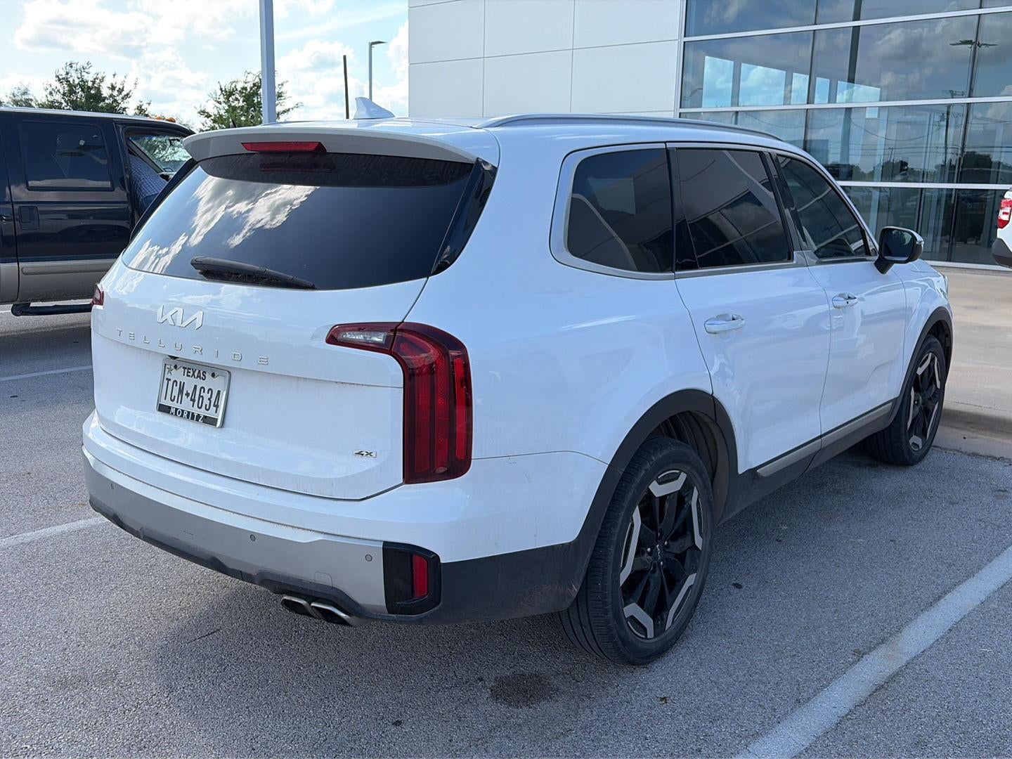 2023 Kia Telluride S