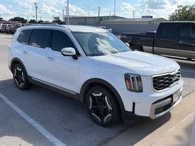 2023 Kia Telluride S