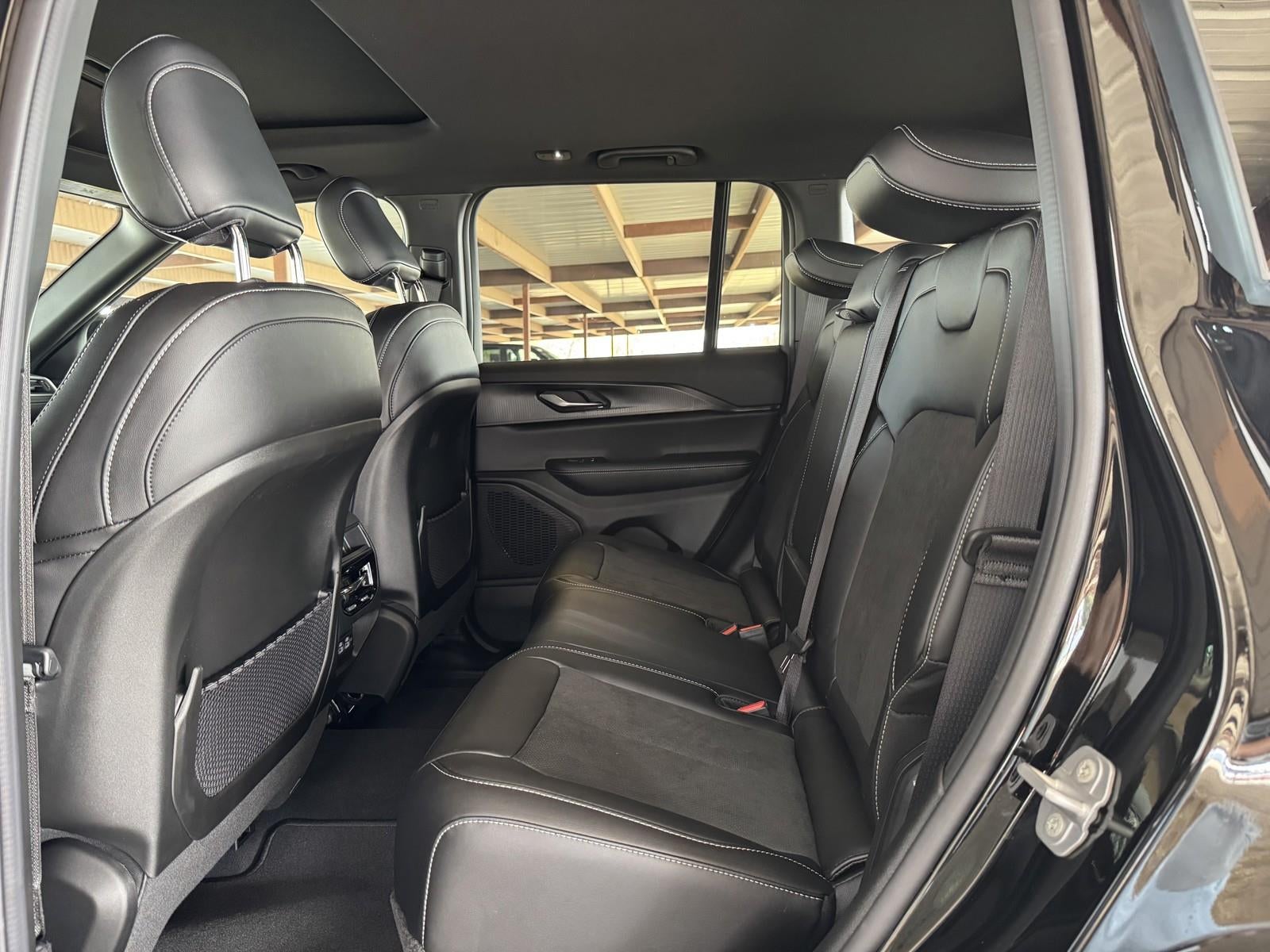 2025 Jeep Grand Cherokee GRAND CHEROKEE ALTITUDE X 4X2