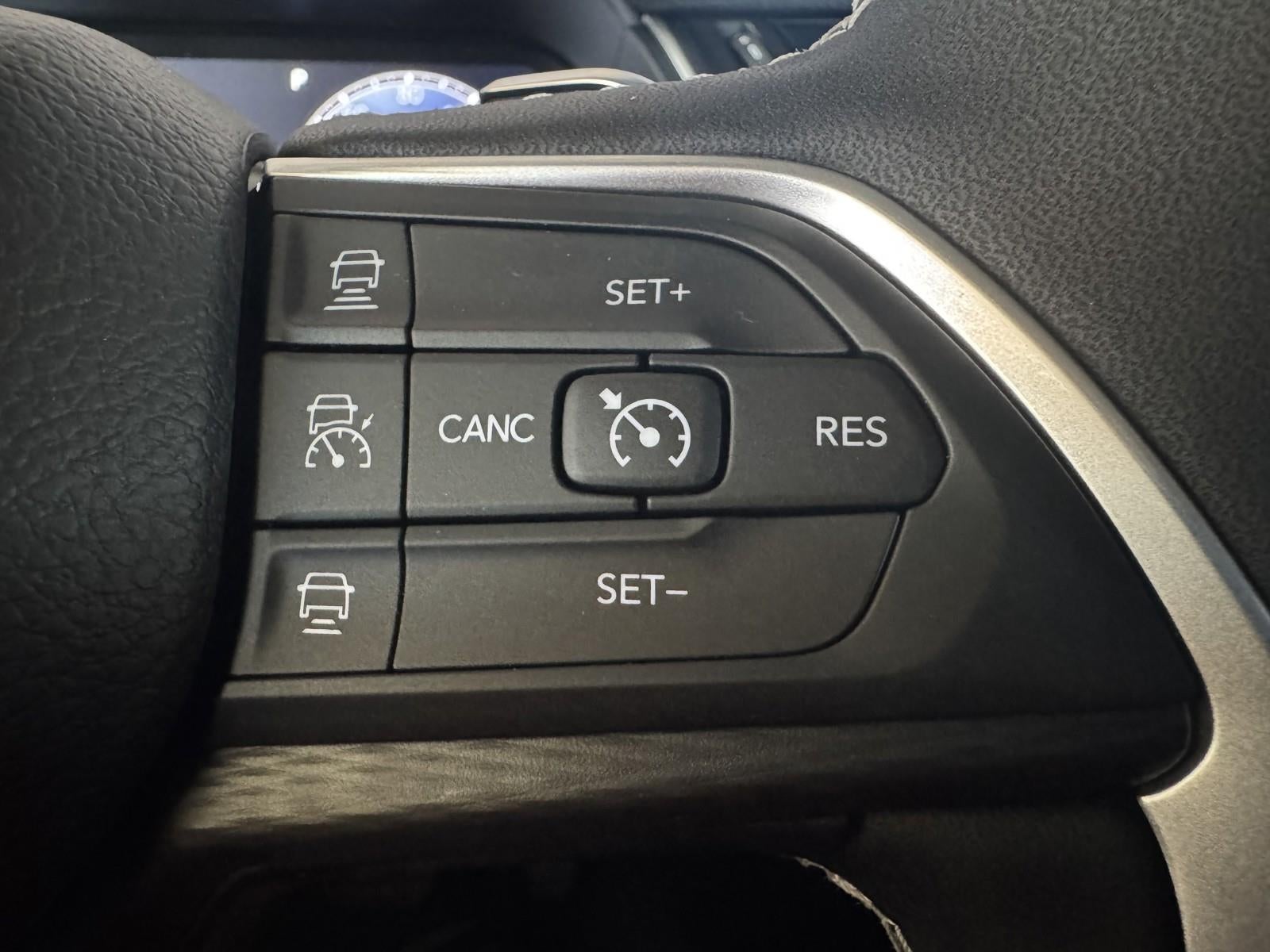 2025 Jeep Grand Cherokee GRAND CHEROKEE LAREDO 4X2