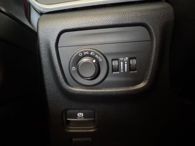 2025 Jeep Grand Cherokee GRAND CHEROKEE LAREDO 4X2