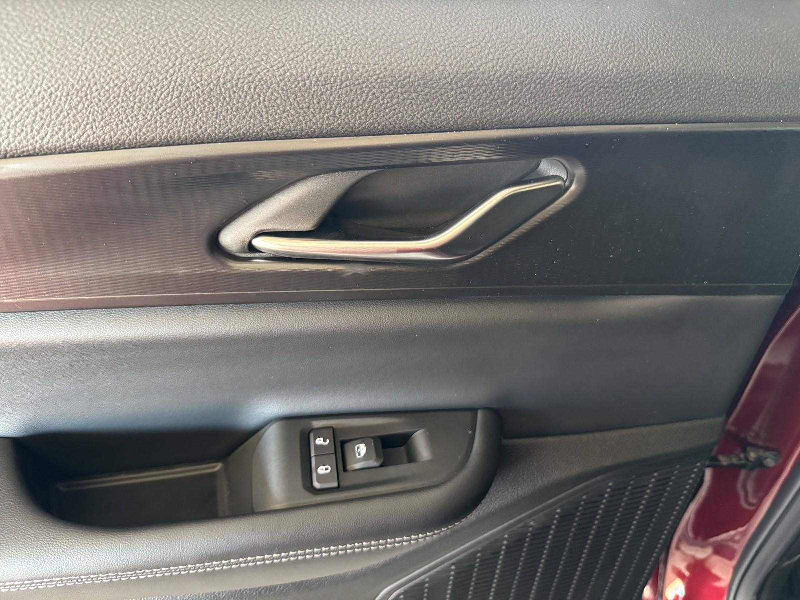 2025 Jeep Grand Cherokee GRAND CHEROKEE LAREDO 4X2