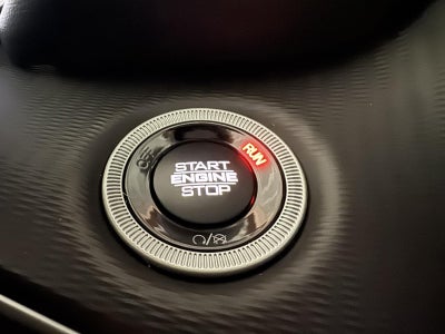 2025 Jeep Grand Cherokee GRAND CHEROKEE LAREDO 4X2