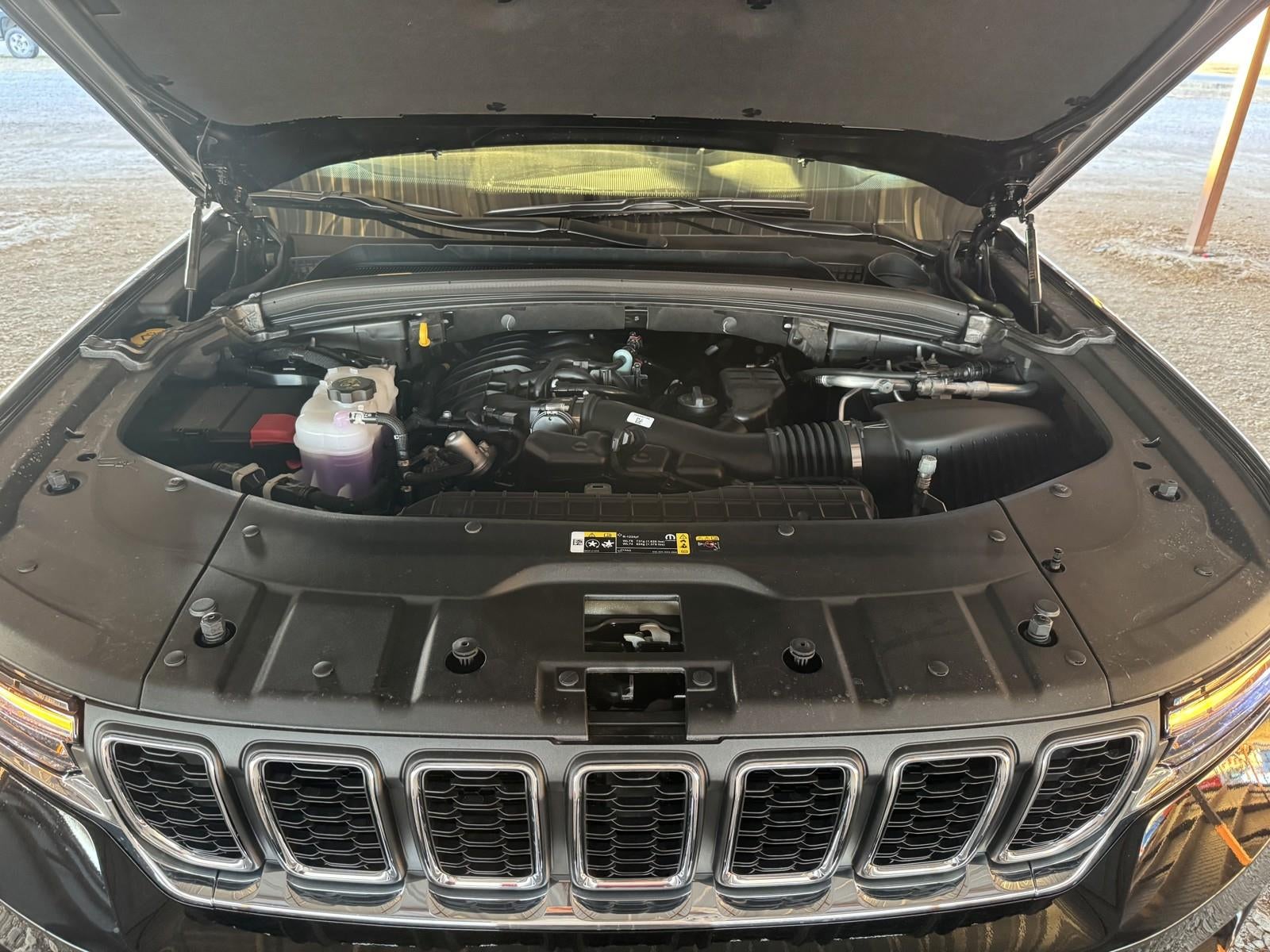 2025 Jeep Grand Cherokee GRAND CHEROKEE LAREDO 4X2