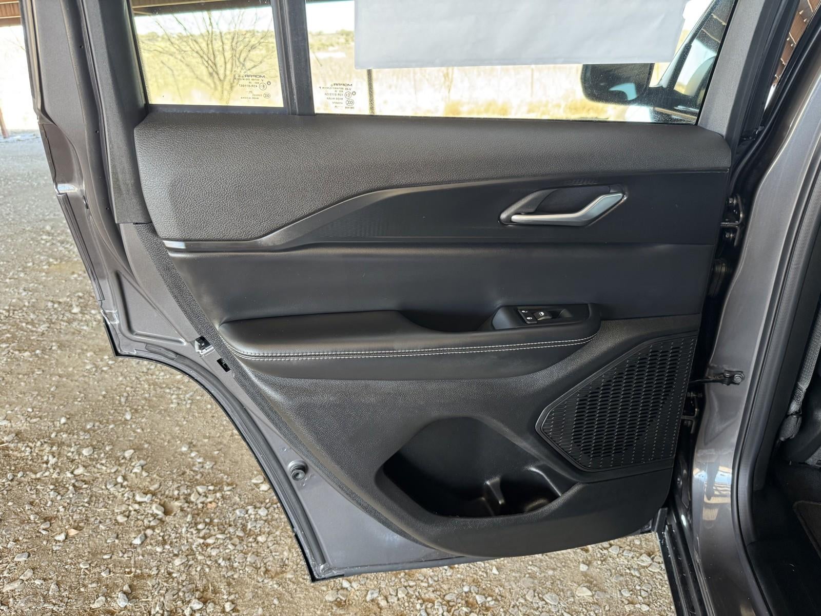 2026 Jeep Grand Cherokee GRAND CHEROKEE LAREDO X 4X2