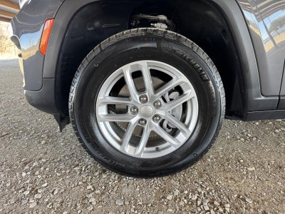 2026 Jeep Grand Cherokee GRAND CHEROKEE LAREDO X 4X2