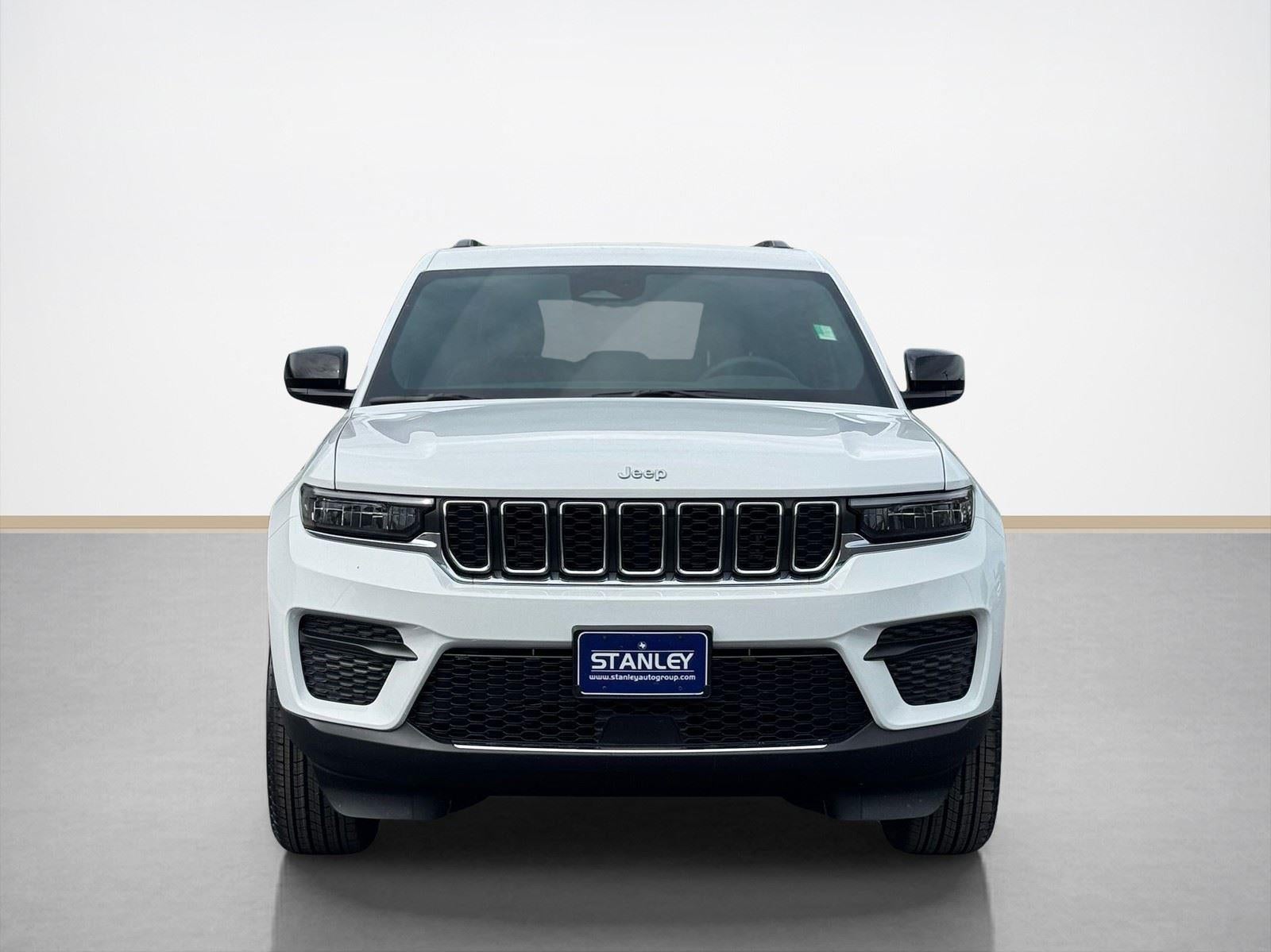 2026 Jeep Grand Cherokee GRAND CHEROKEE LAREDO 4X2