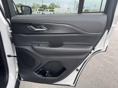 2026 Jeep Grand Cherokee GRAND CHEROKEE LAREDO 4X2