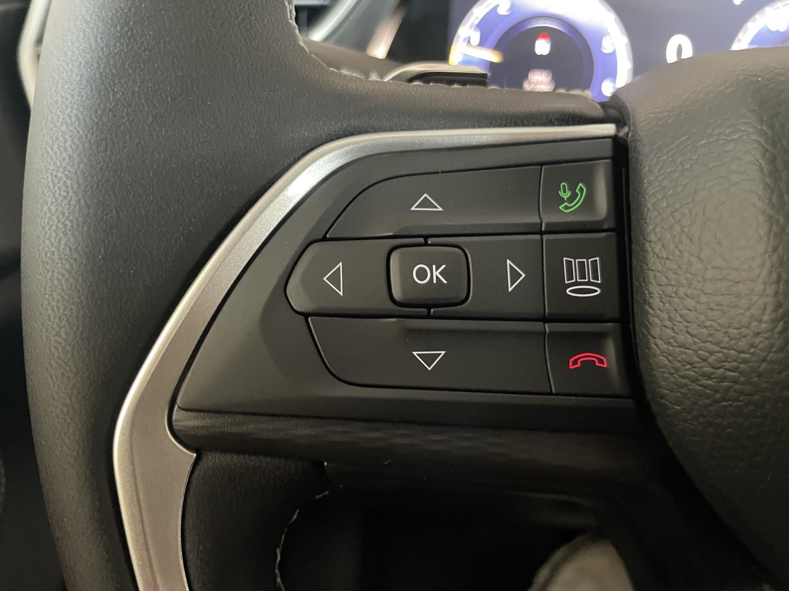 2025 Jeep Grand Cherokee GRAND CHEROKEE LAREDO X 4X2