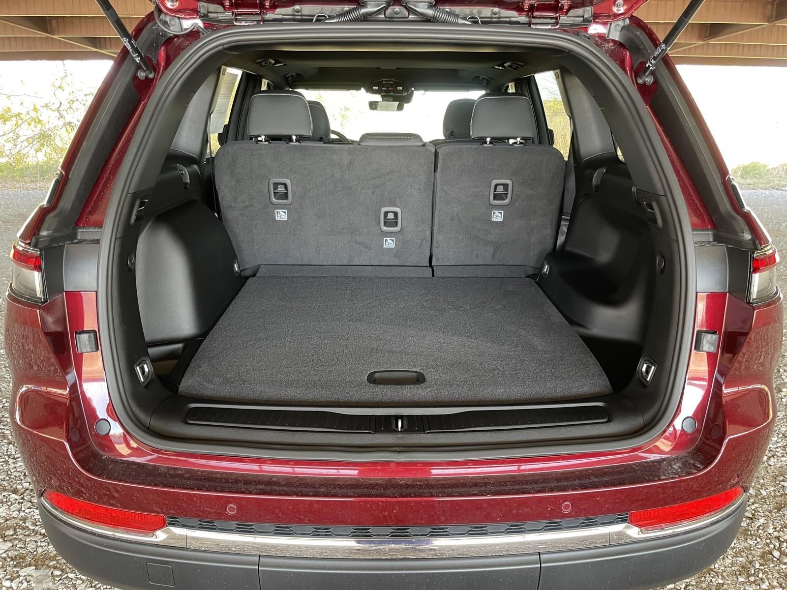 2025 Jeep Grand Cherokee GRAND CHEROKEE LAREDO X 4X2