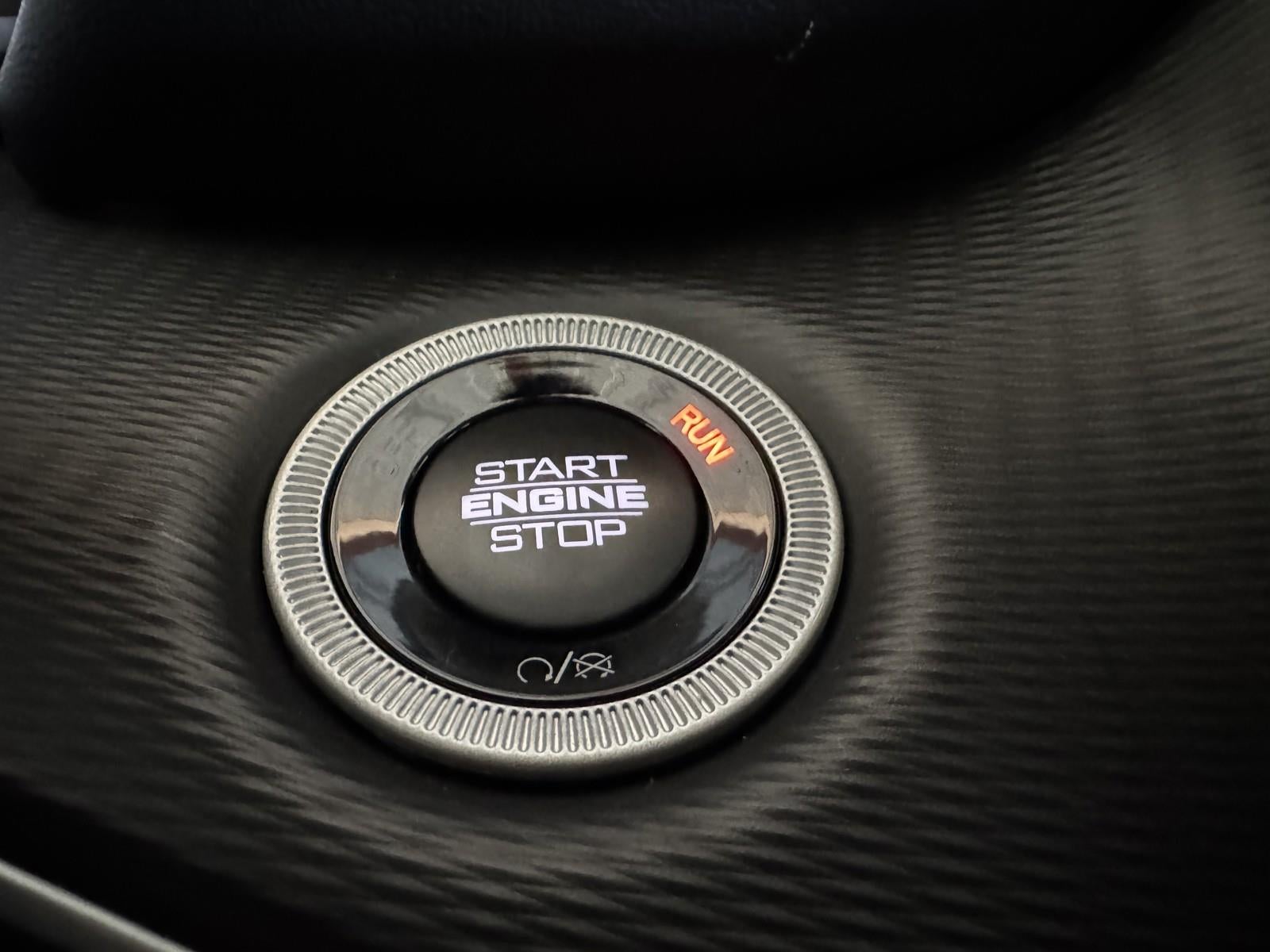 2026 Jeep Grand Cherokee GRAND CHEROKEE LAREDO X 4X2