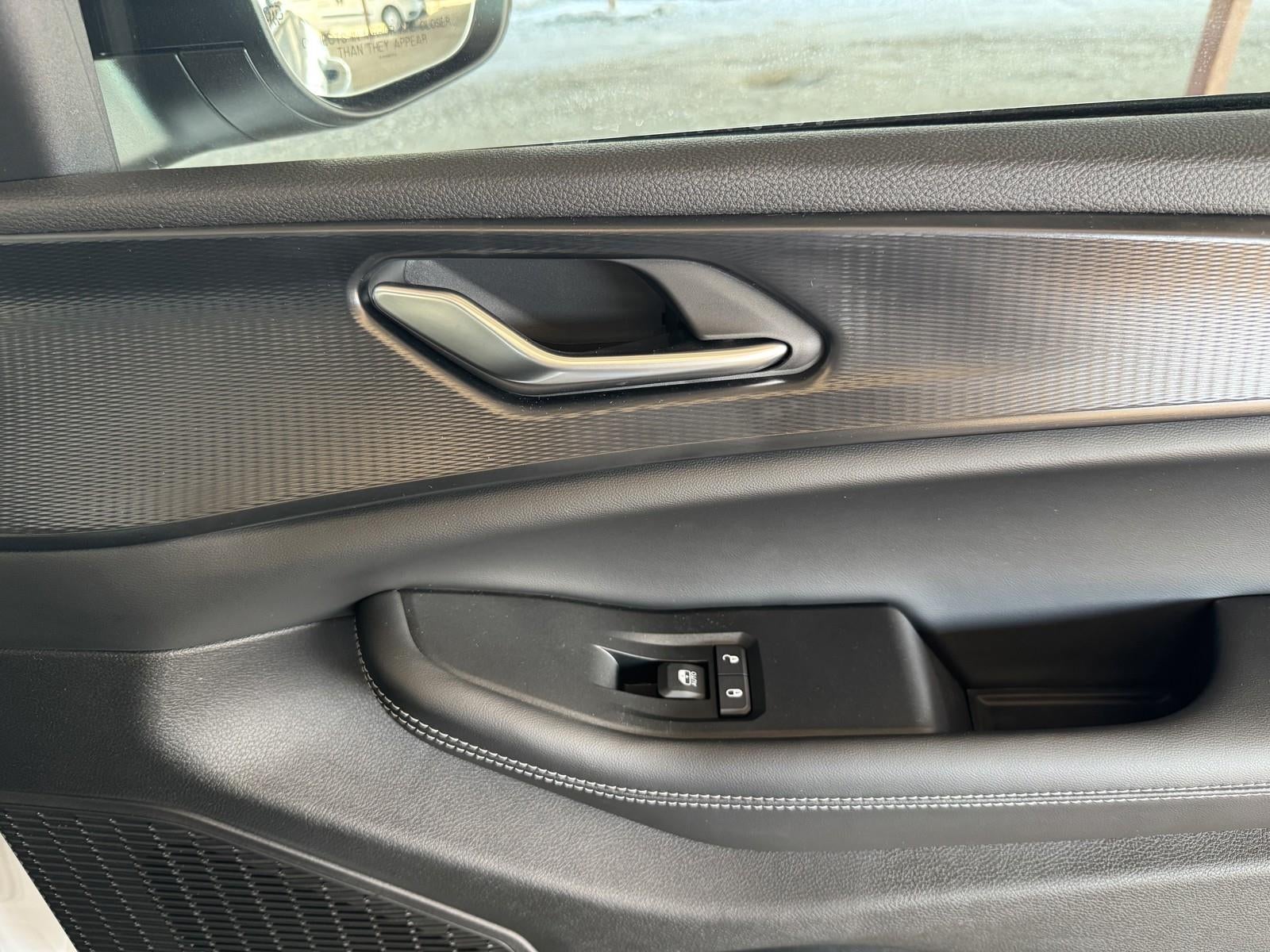 2026 Jeep Grand Cherokee GRAND CHEROKEE LAREDO X 4X2