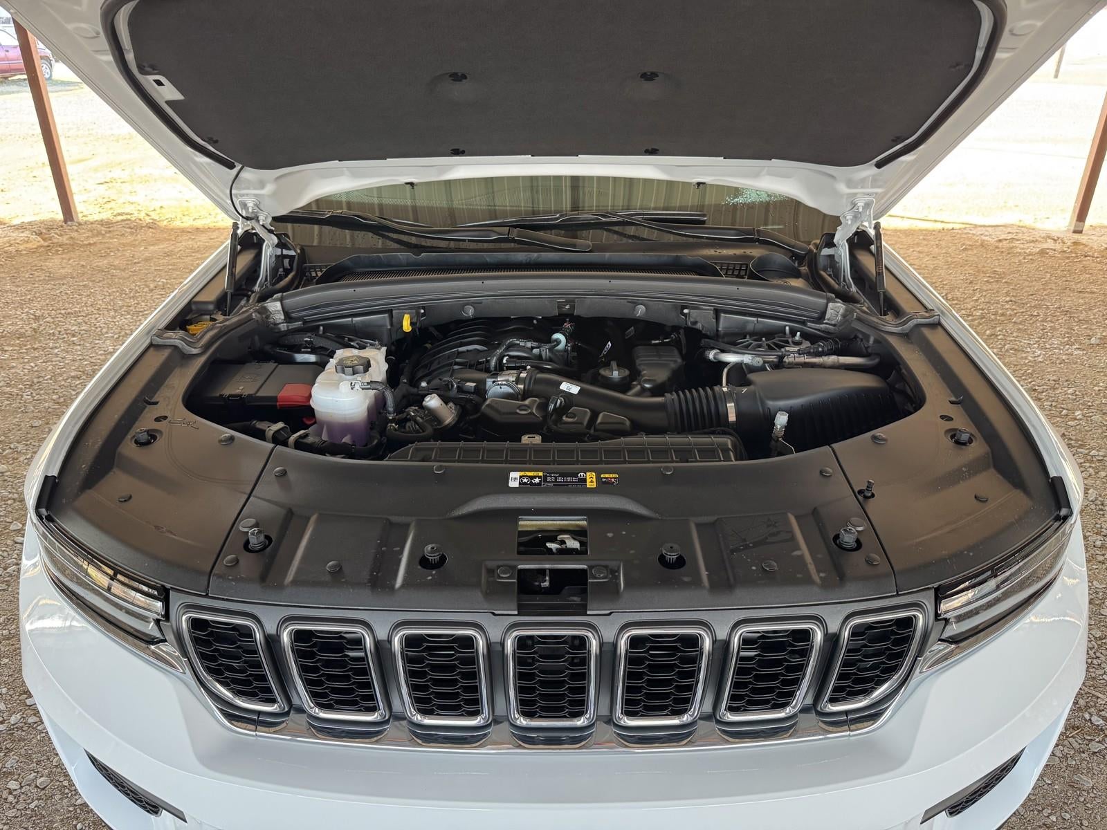 2026 Jeep Grand Cherokee GRAND CHEROKEE LAREDO X 4X2