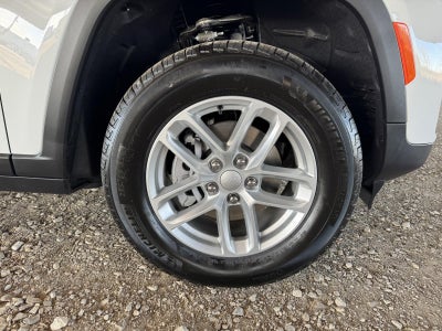 2026 Jeep Grand Cherokee GRAND CHEROKEE LAREDO X 4X2