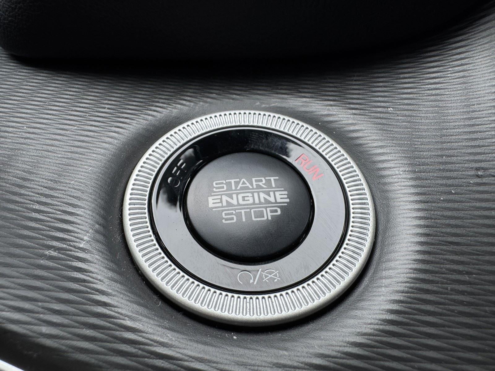 2026 Jeep Grand Cherokee GRAND CHEROKEE LAREDO 4X2