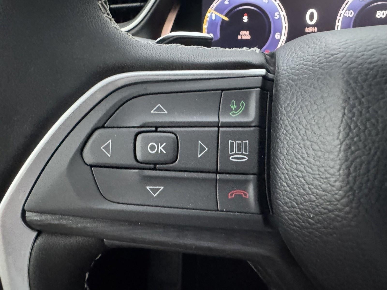 2026 Jeep Grand Cherokee GRAND CHEROKEE L LAREDO 4X2