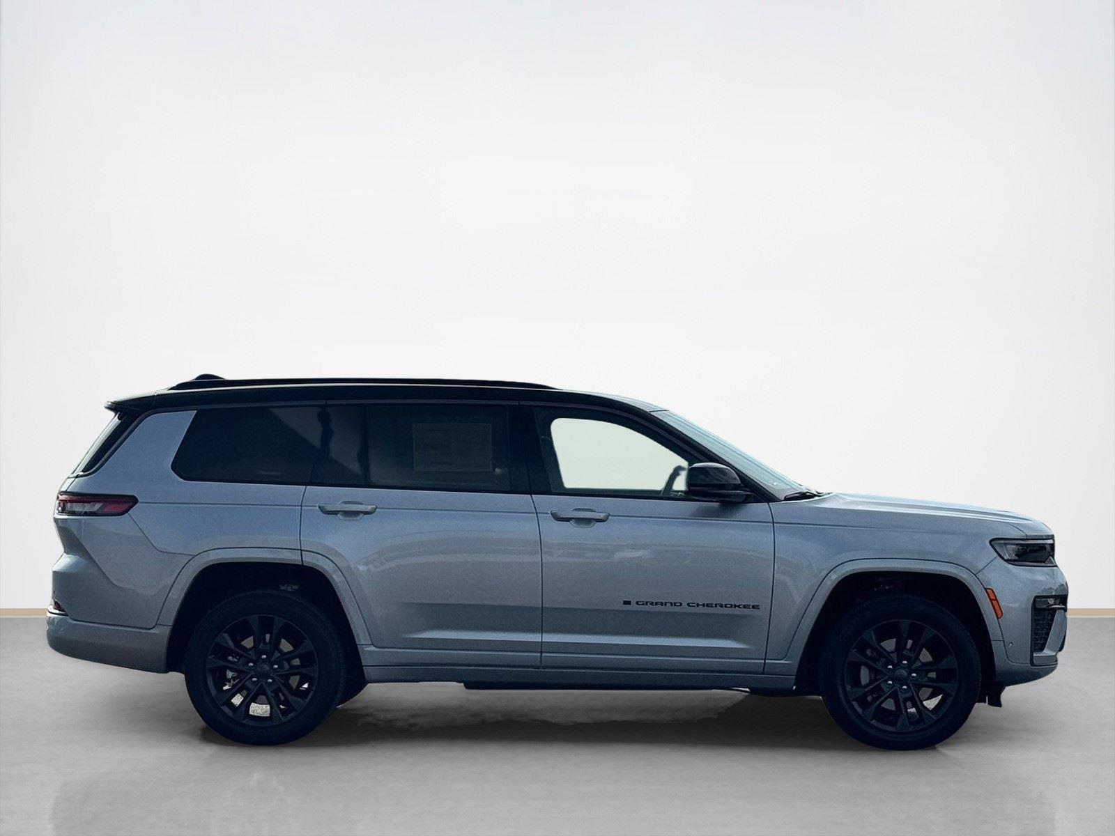 2026 Jeep Grand Cherokee GRAND CHEROKEE L LIMITED RESERVE 4X4
