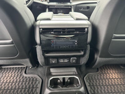 2026 Jeep Grand Wagoneer GRAND WAGONEER UPLAND 4X4