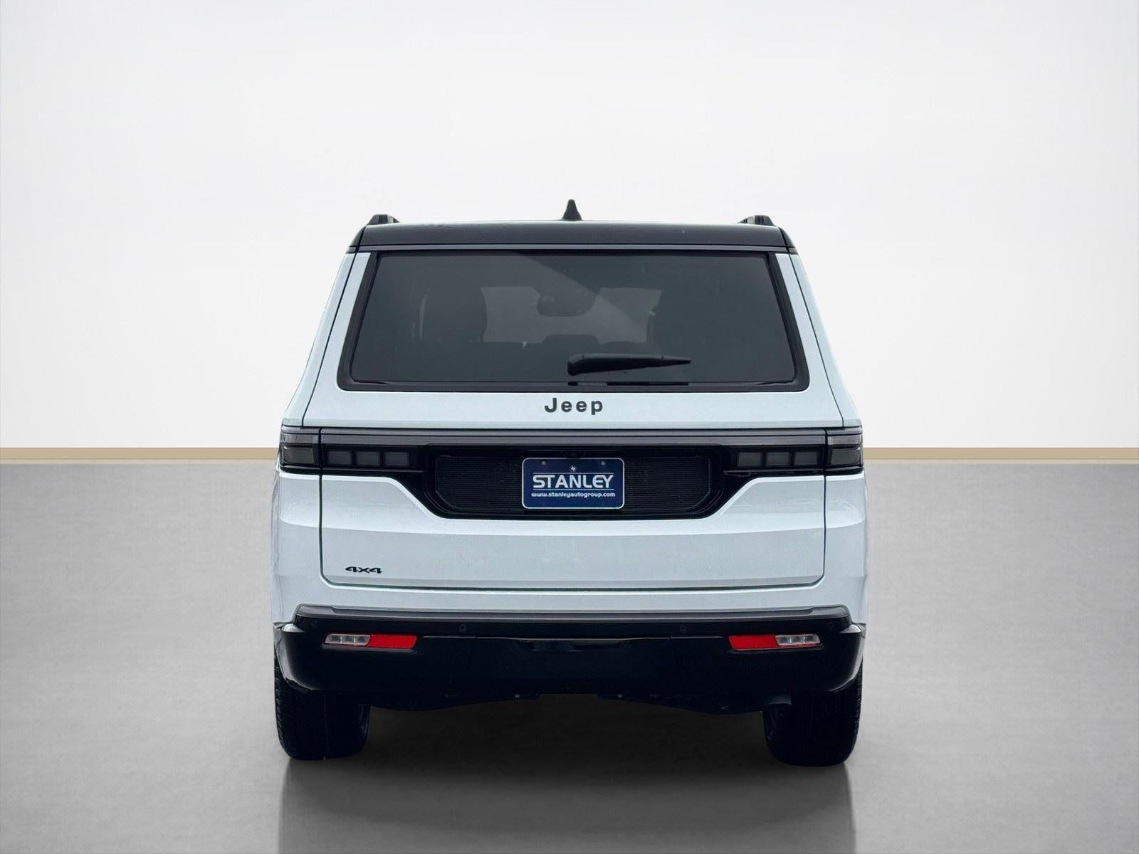 2026 Jeep Grand Wagoneer GRAND WAGONEER UPLAND 4X4