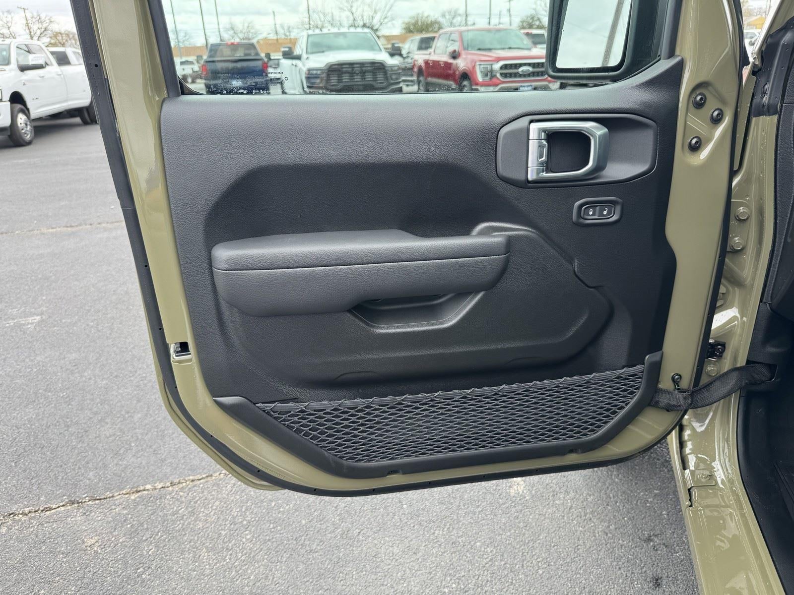 2026 Jeep Gladiator GLADIATOR SPORT 4X4