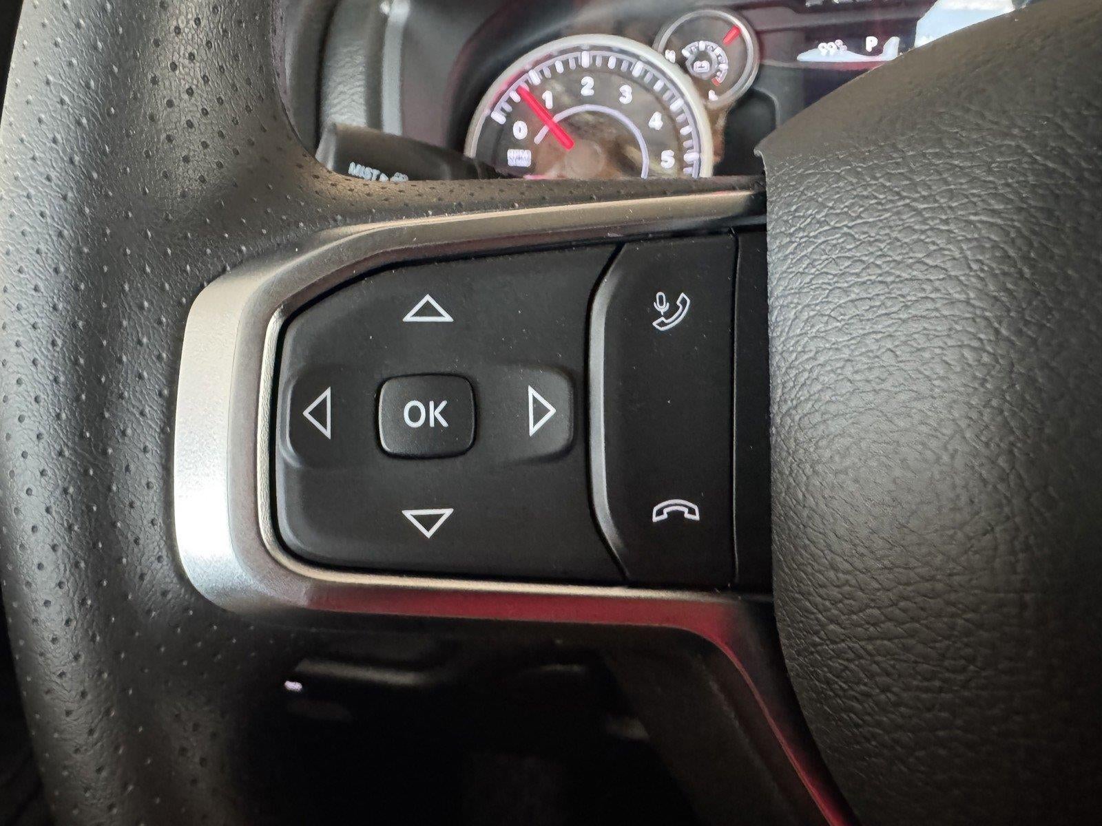 2026 RAM 1500 RAM 1500 TRADESMAN CREW CAB 4X4 5'7' BOX