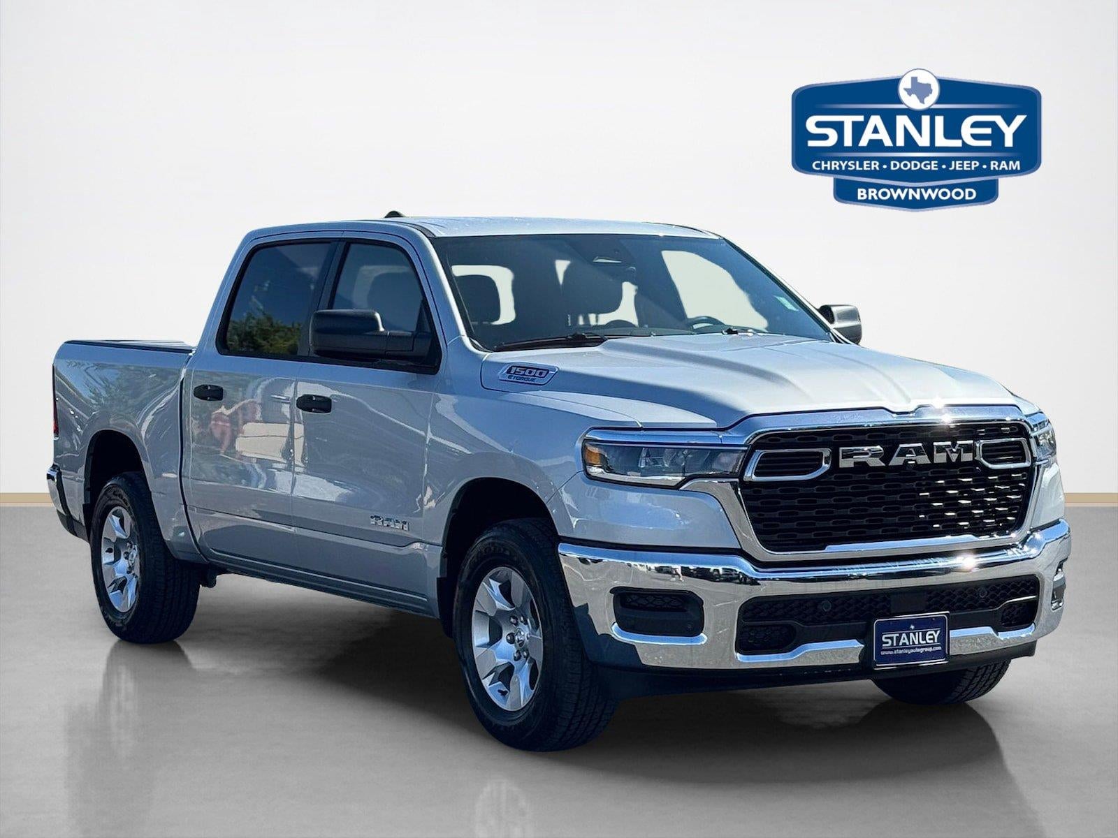 2026 RAM 1500 RAM 1500 TRADESMAN CREW CAB 4X4 5'7' BOX