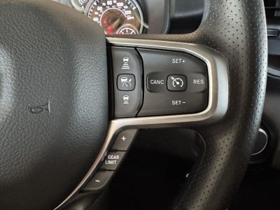 2026 RAM 1500 RAM 1500 TRADESMAN CREW CAB 4X4 5'7' BOX