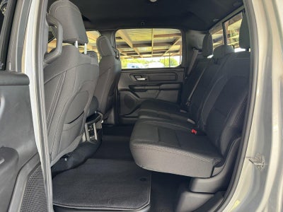2026 RAM 1500 RAM 1500 TRADESMAN CREW CAB 4X4 5'7' BOX