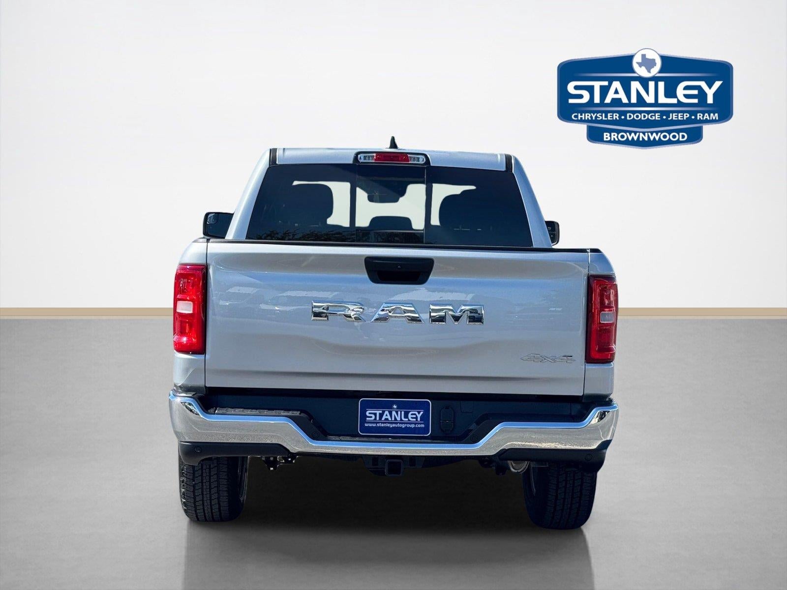 2026 RAM 1500 RAM 1500 TRADESMAN CREW CAB 4X4 5'7' BOX