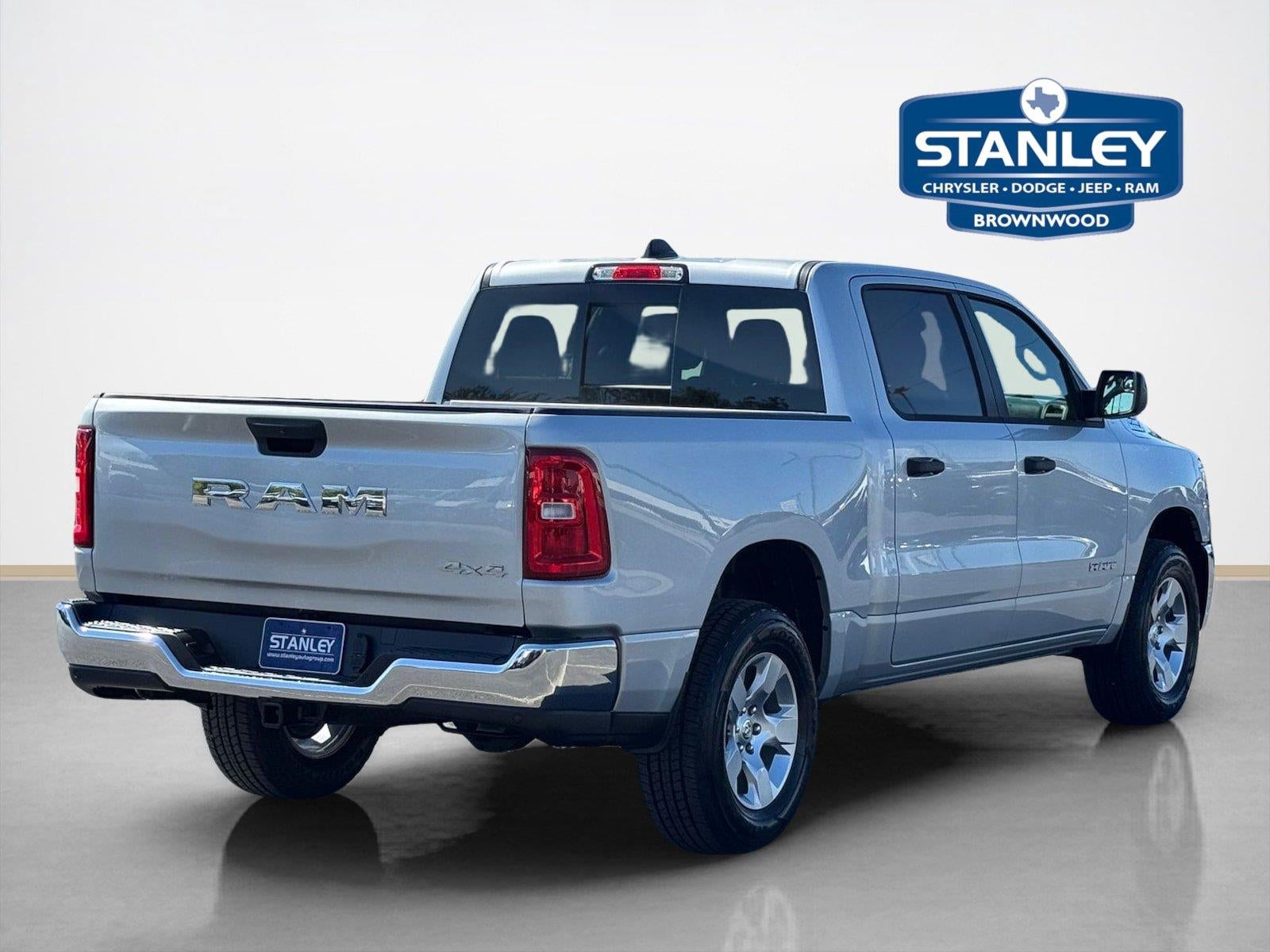 2026 RAM 1500 RAM 1500 TRADESMAN CREW CAB 4X4 5'7' BOX
