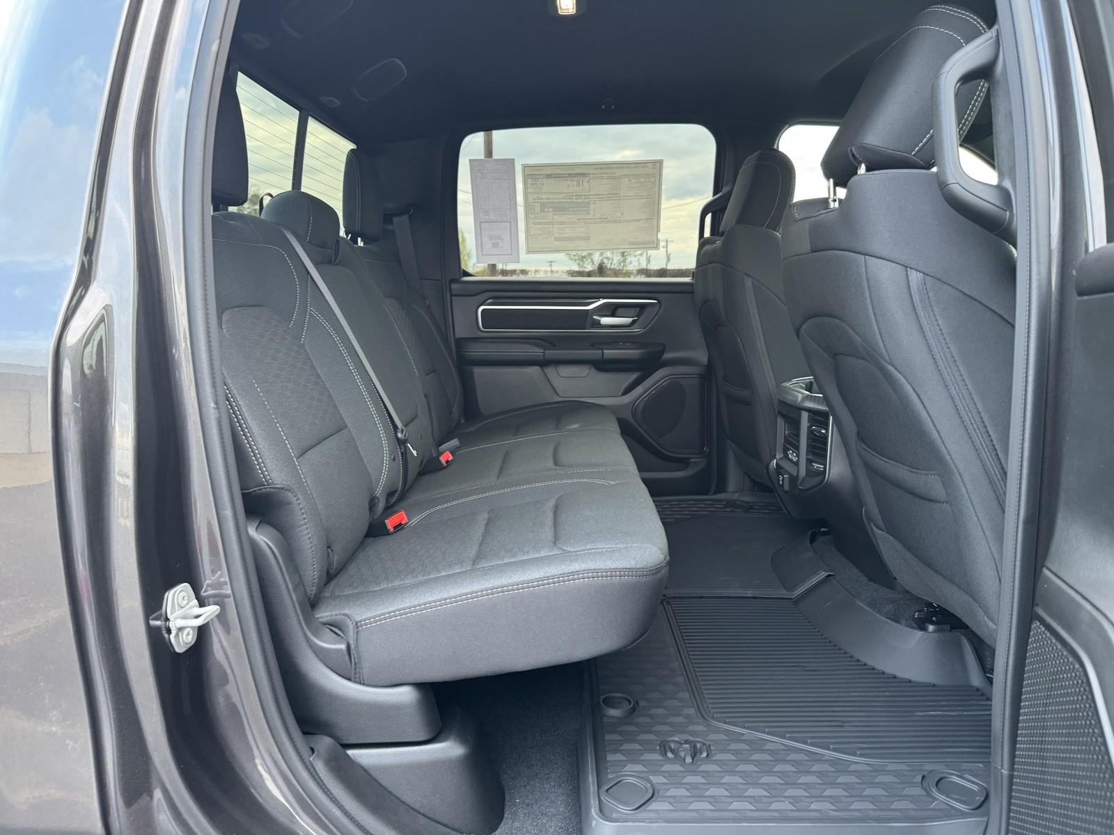 2026 RAM Ram 1500 RAM 1500 LONE STAR CREW CAB 4X4 5'7' BOX