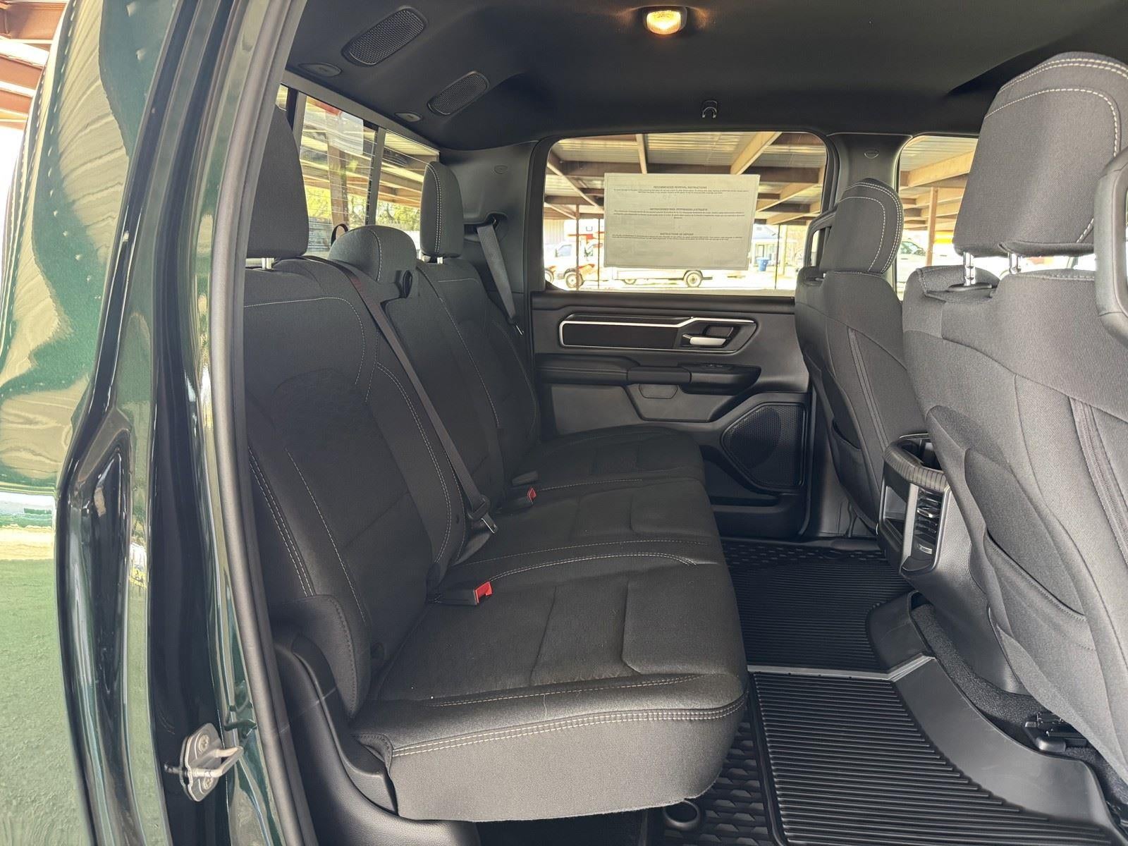 2026 RAM Ram 1500 RAM 1500 LONE STAR CREW CAB 4X4 5'7' BOX