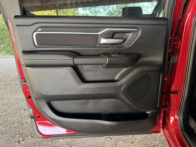 2026 RAM 1500 RAM 1500 LONE STAR CREW CAB 4X4 5'7' BOX