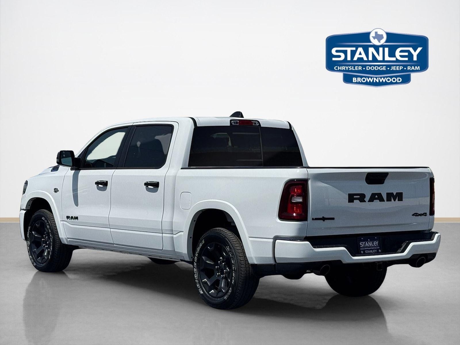 2026 RAM Ram 1500 RAM 1500 LONE STAR CREW CAB 4X4 5'7' BOX