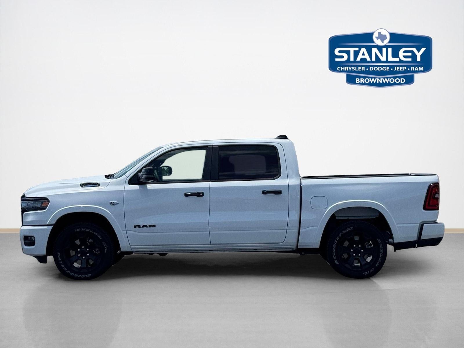 2026 RAM Ram 1500 RAM 1500 LONE STAR CREW CAB 4X4 5'7' BOX