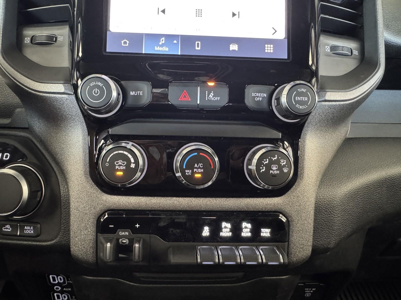 2026 RAM Ram 1500 RAM 1500 WARLOCK CREW CAB 4X4 5'7' BOX