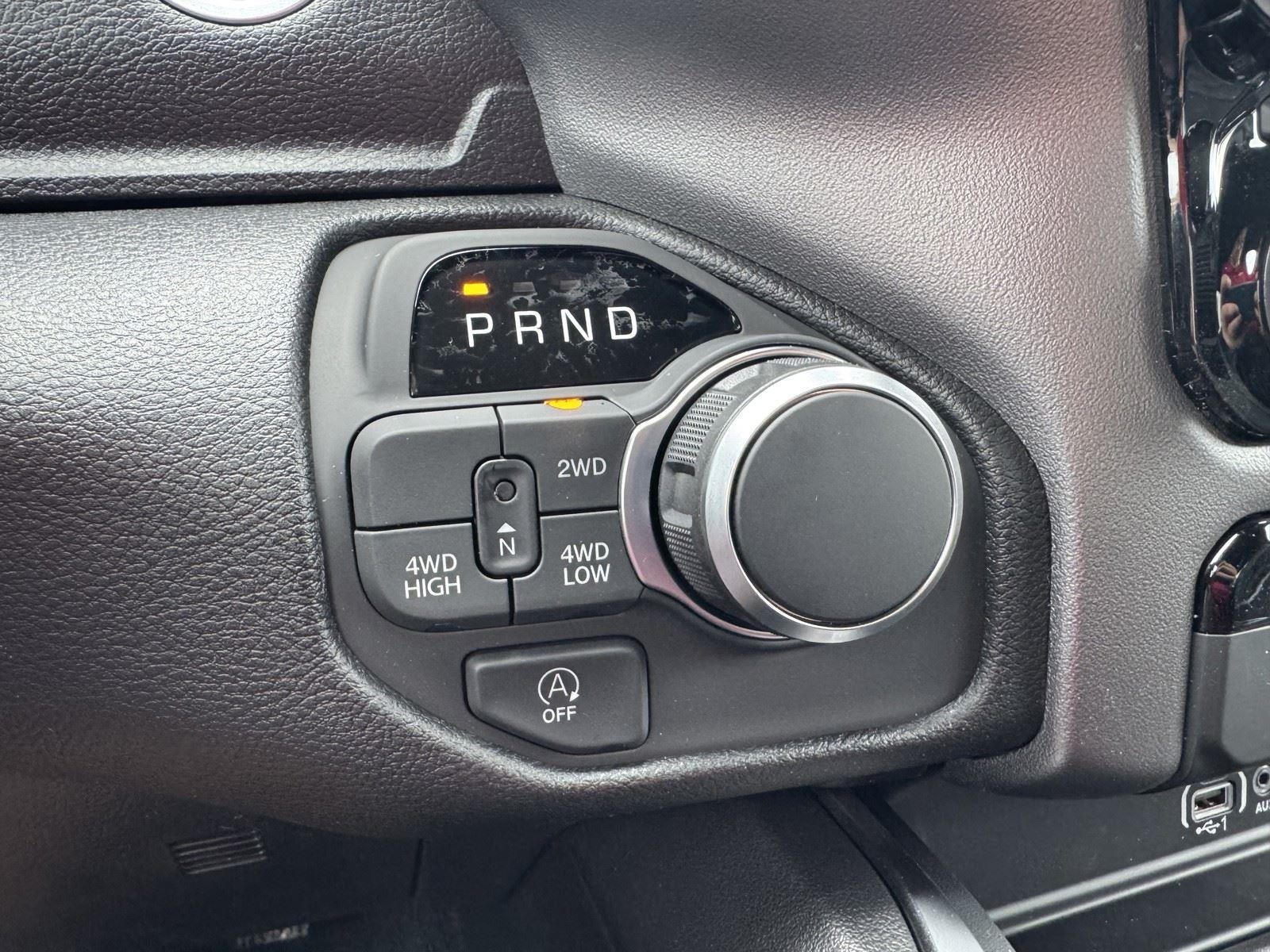 2026 RAM Ram 1500 RAM 1500 EXPRESS CREW CAB 4X4 5'7' BOX