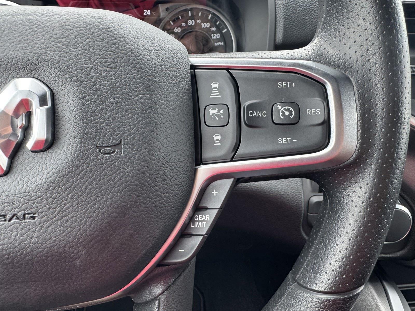 2026 RAM Ram 1500 RAM 1500 EXPRESS CREW CAB 4X4 5'7' BOX