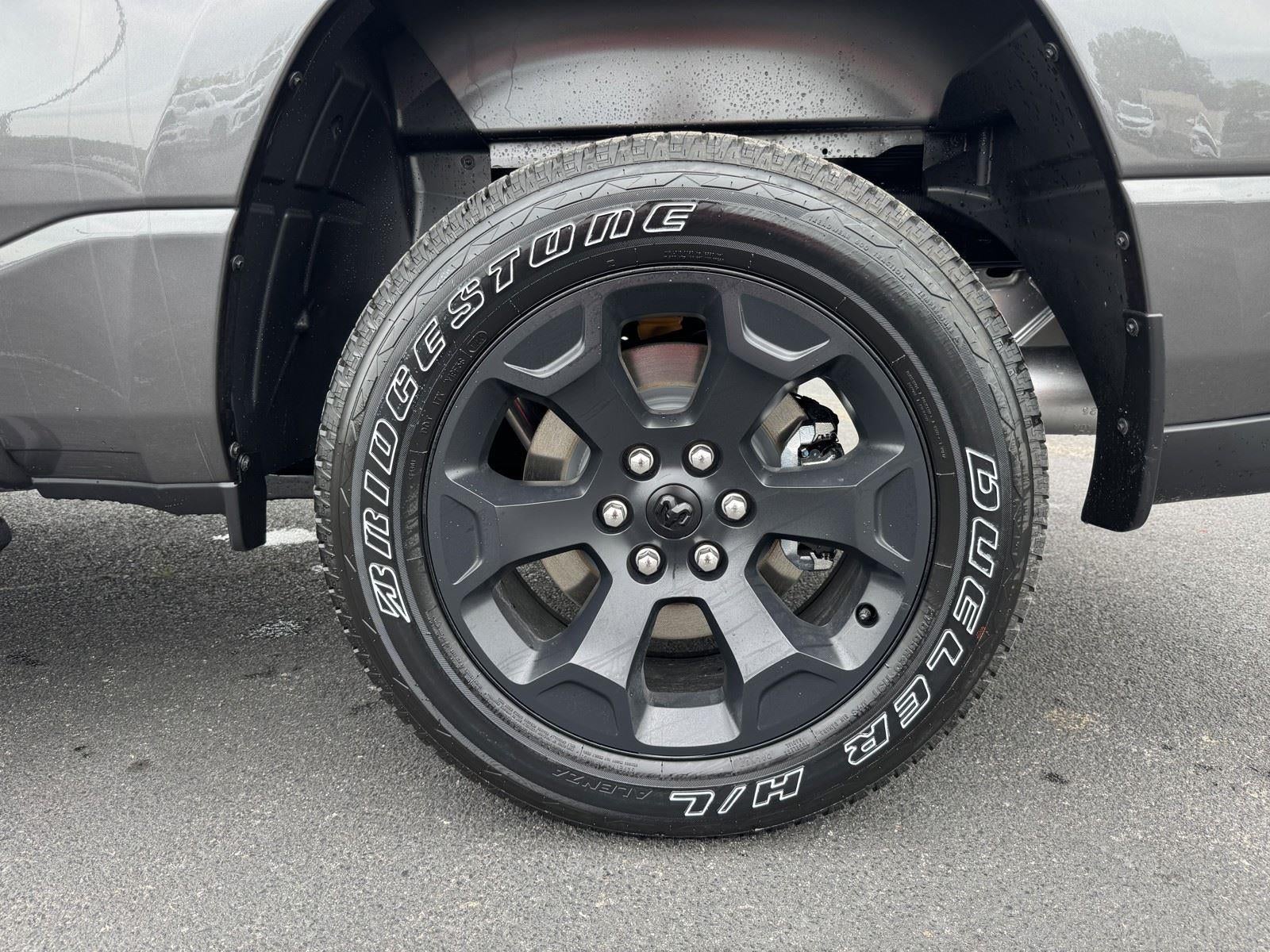 2026 RAM Ram 1500 RAM 1500 EXPRESS CREW CAB 4X4 5'7' BOX