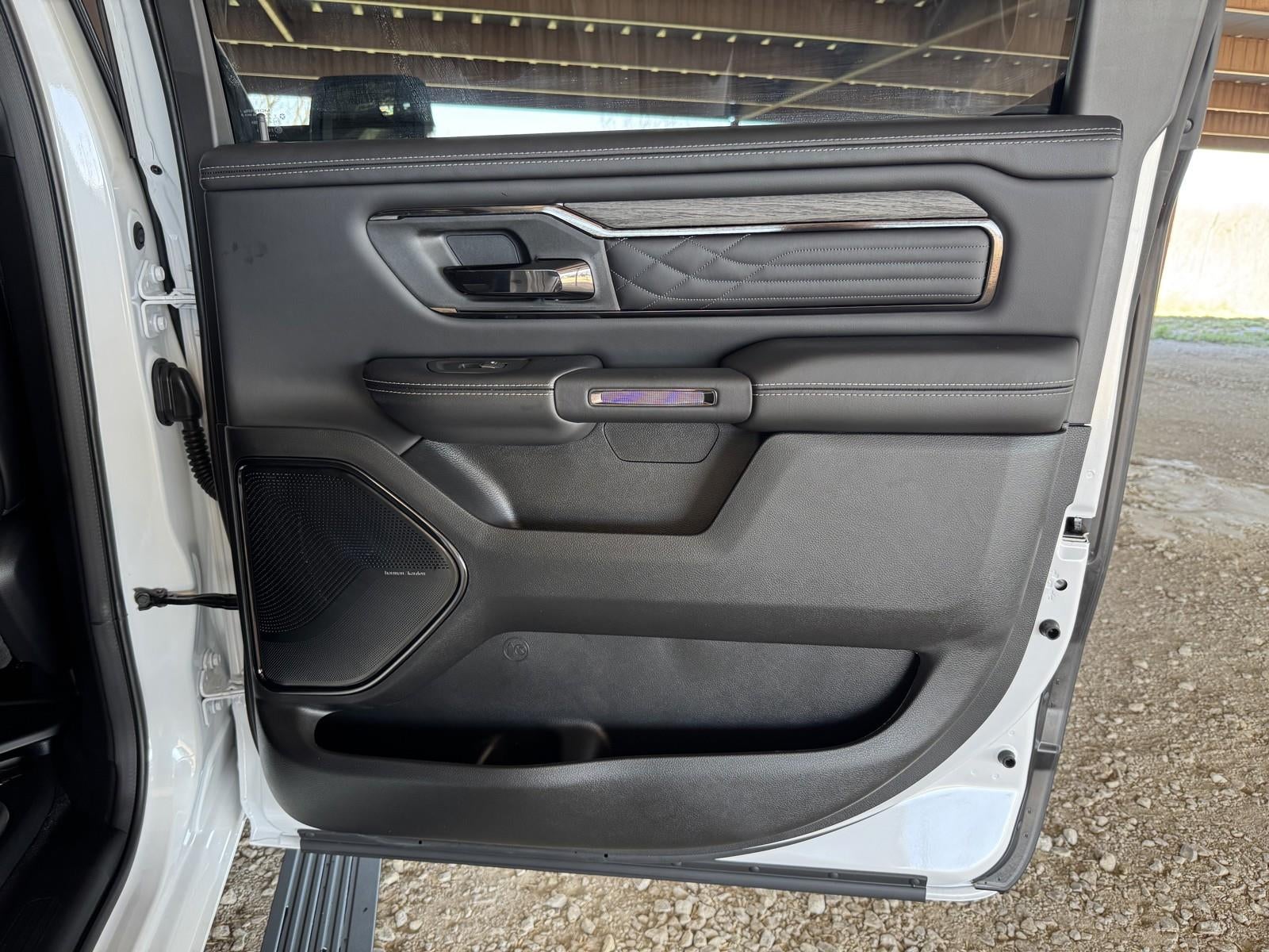 2026 RAM Ram 1500 RAM 1500 LIMITED CREW CAB 4X4 5'7' BOX