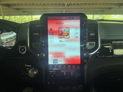 2025 RAM Ram 1500 RAM 1500 LARAMIE CREW CAB 4X4 5'7' BOX