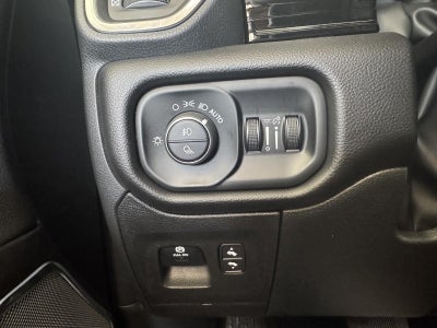 2025 RAM Ram 1500 RAM 1500 LARAMIE CREW CAB 4X4 5'7' BOX