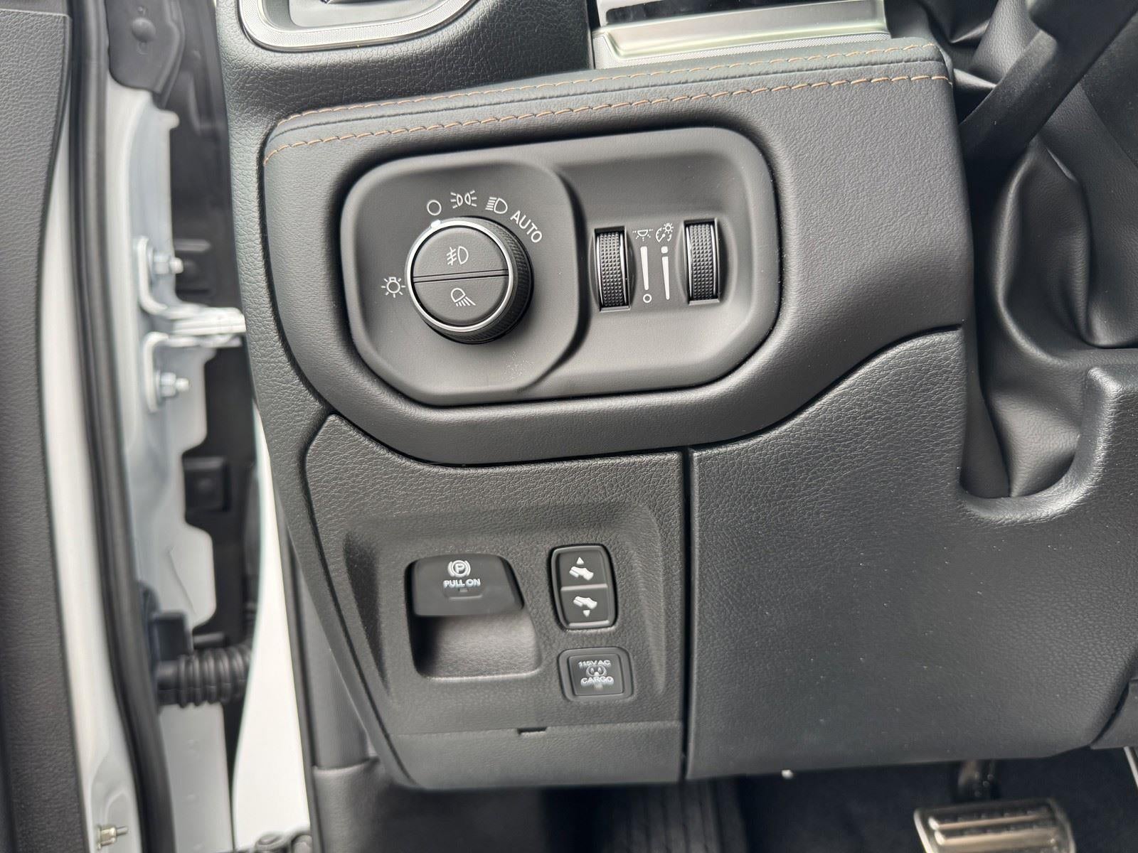 2026 RAM Ram 1500 RAM 1500 TUNGSTEN CREW CAB 4X4