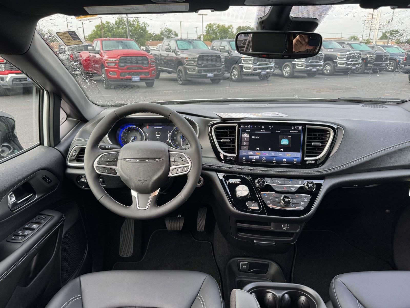2027 Chrysler Pacifica PACIFICA SELECT