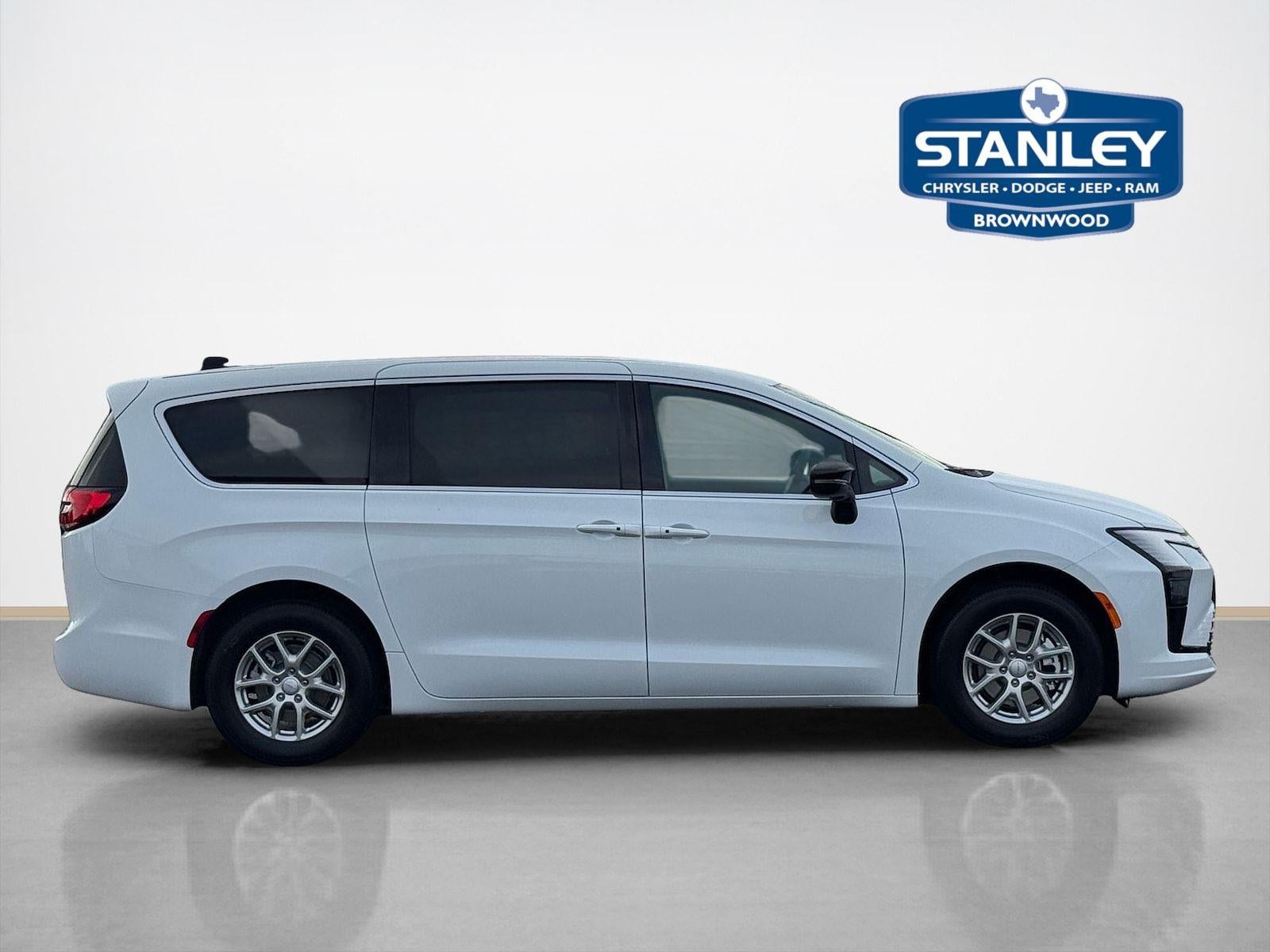 2027 Chrysler Pacifica PACIFICA SELECT
