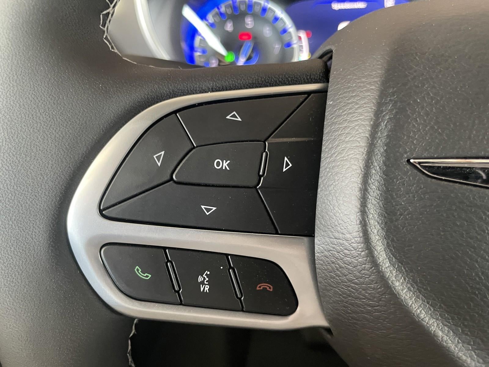 2025 Chrysler Pacifica PACIFICA SELECT